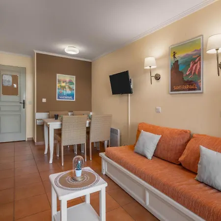 Studio Village Cap Esterel - L'esquinade-83 By Interhome
