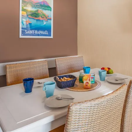 Studio Village Cap Esterel - L'esquinade-83 By Interhome * Saint-Raphael (Var)