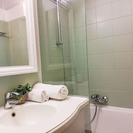 Apartment Studio Village Cap Esterel - L'esquinade-83 By Interhome Saint-Raphael (Var)
